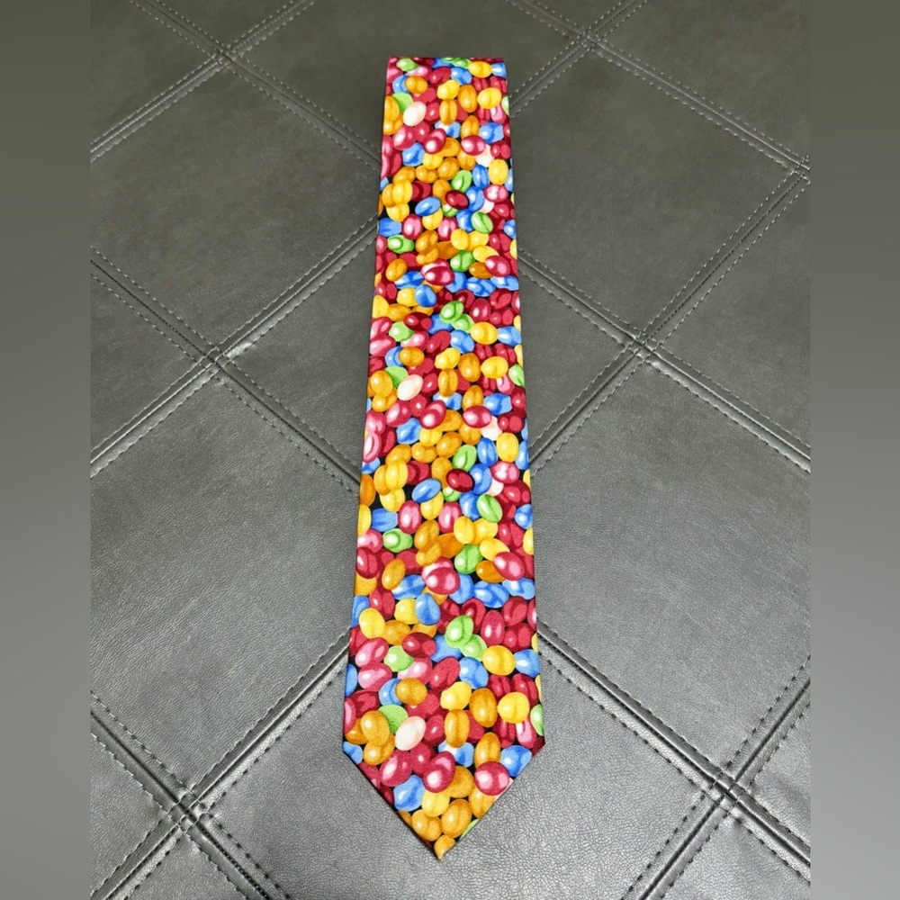Wild Ties Colorful Jelly Bean Pattern Tie, Extra Long, Microfiber